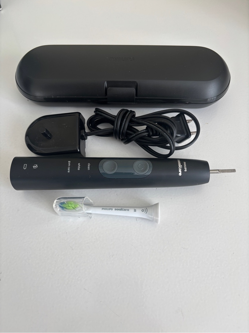 Philips Sonicare 5300 Rechargeable Sonic Toothbrush HX6423/34 Blk - Open Box New - Picture 8 of 13